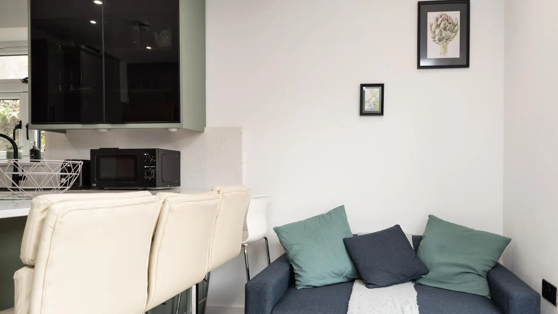 Luxury Apartments In Cardiff City Centre 0*,  Storbritannien