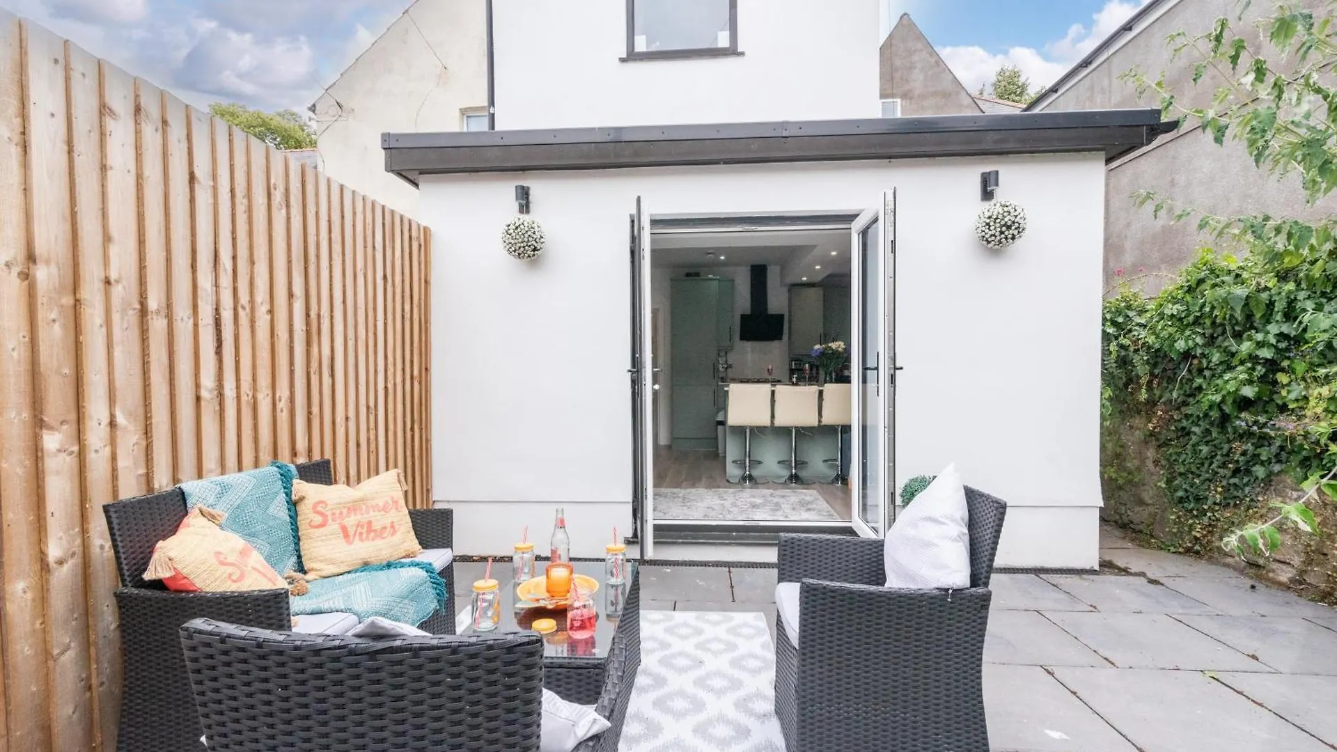 Luxury Apartments In Cardiff City Centre