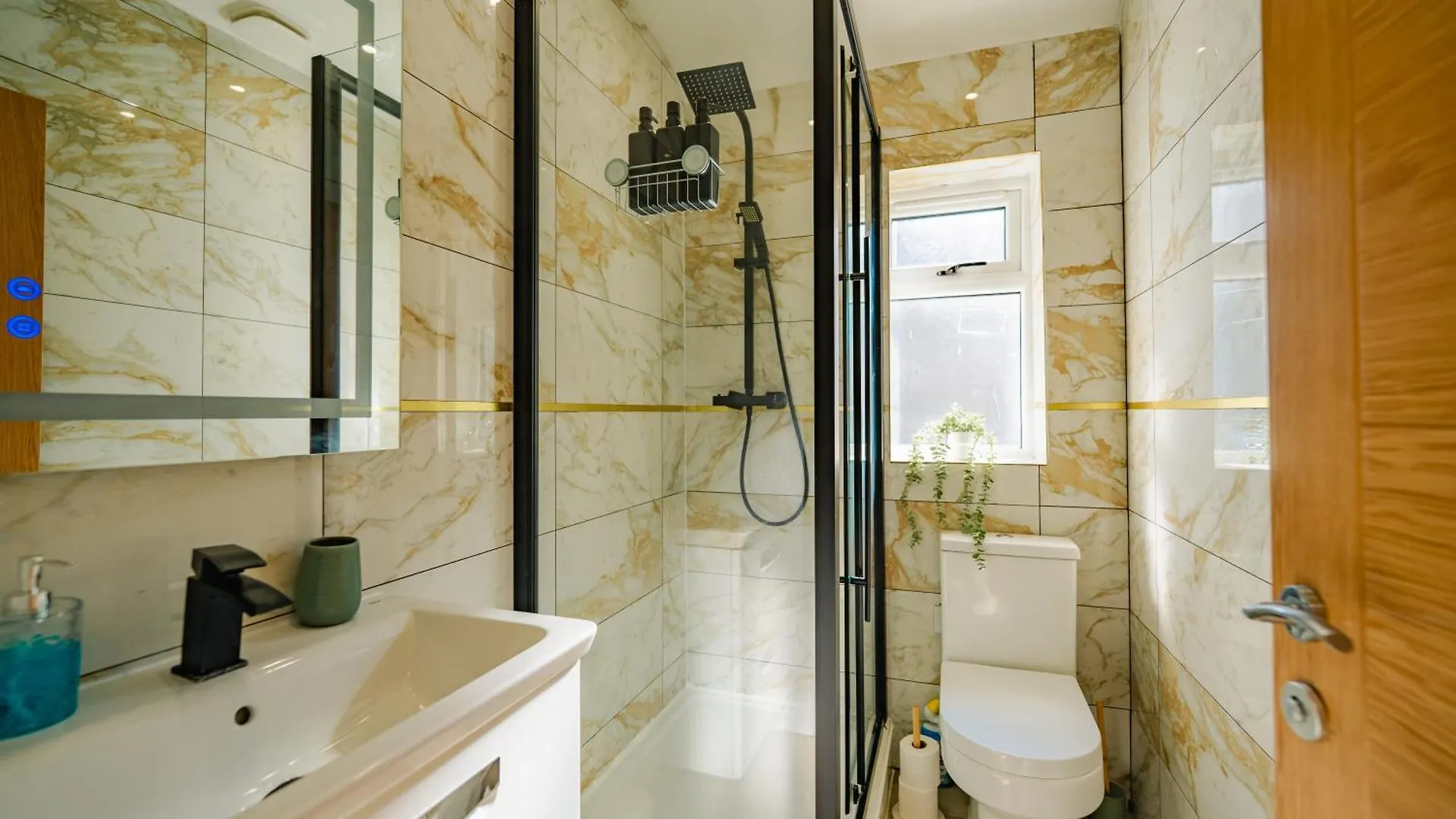 Luxury Apartments In Cardiff City Centre